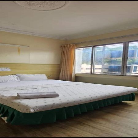 Oyo 90979 Sianglory Inn Kota Kinabalu Ngoại thất bức ảnh