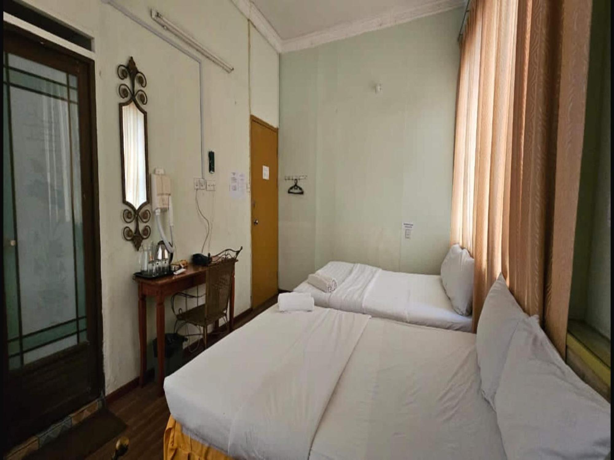 Oyo 90979 Sianglory Inn Kota Kinabalu Ngoại thất bức ảnh