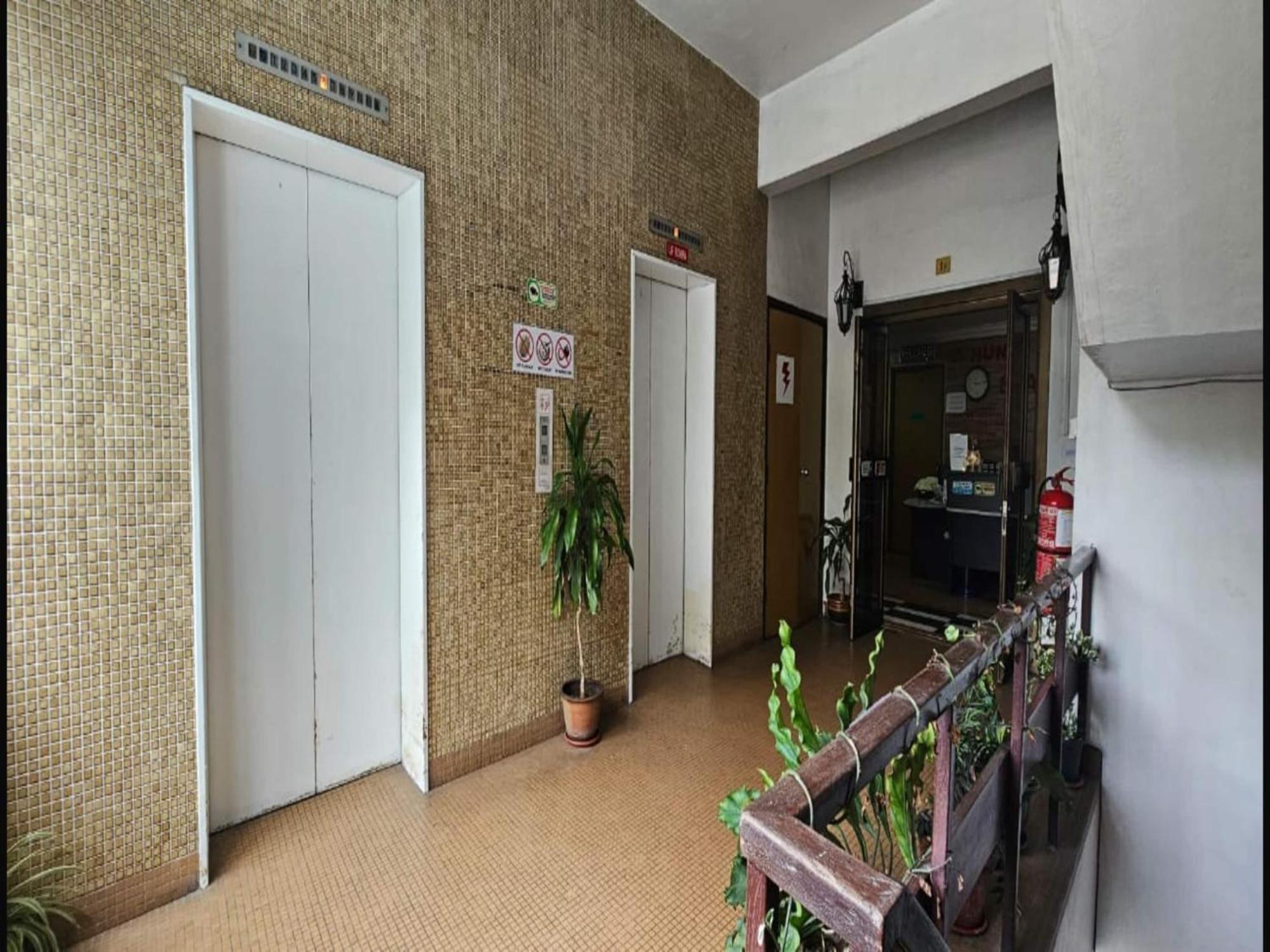 Oyo 90979 Sianglory Inn Kota Kinabalu Ngoại thất bức ảnh