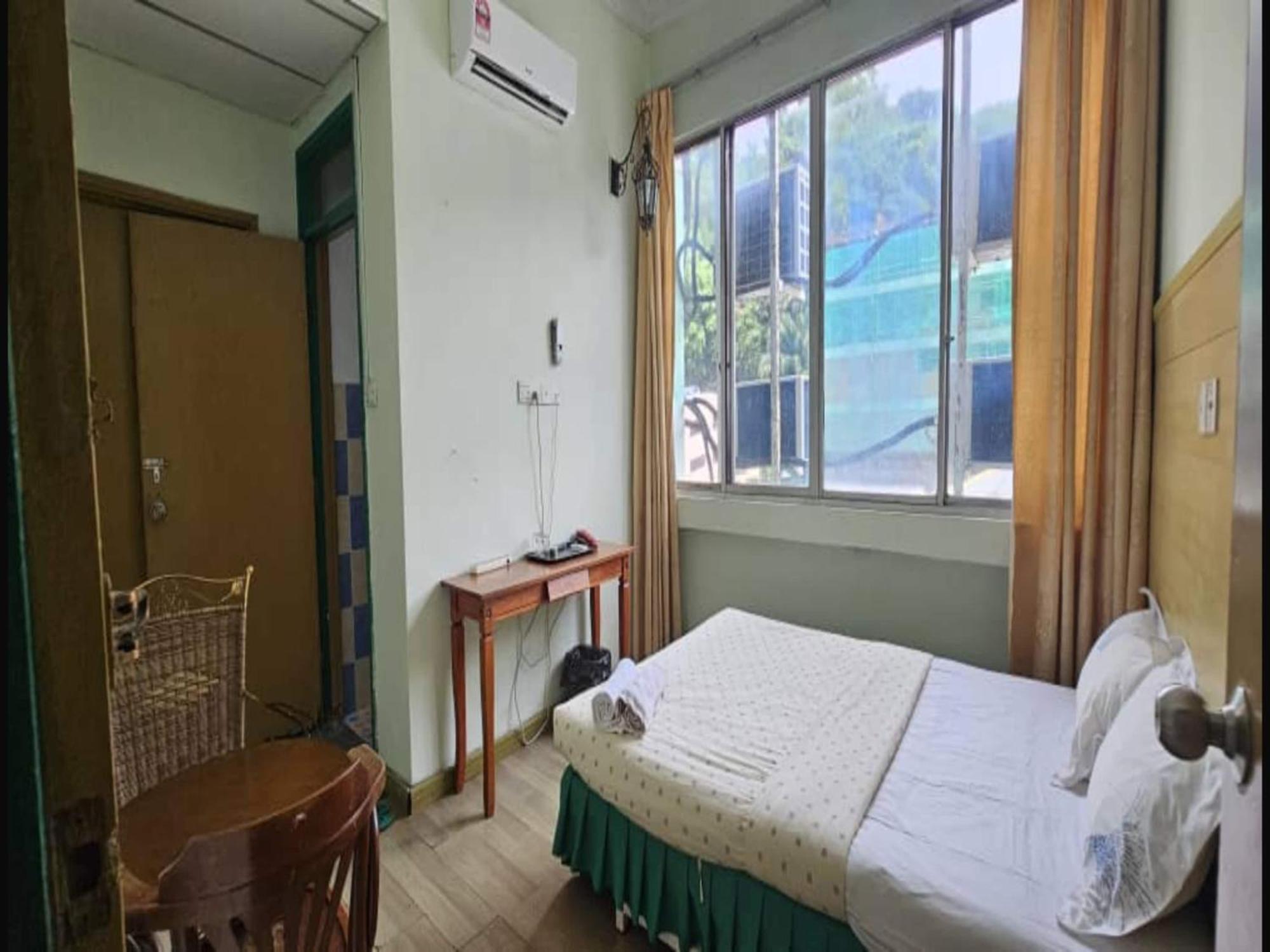 Oyo 90979 Sianglory Inn Kota Kinabalu Ngoại thất bức ảnh