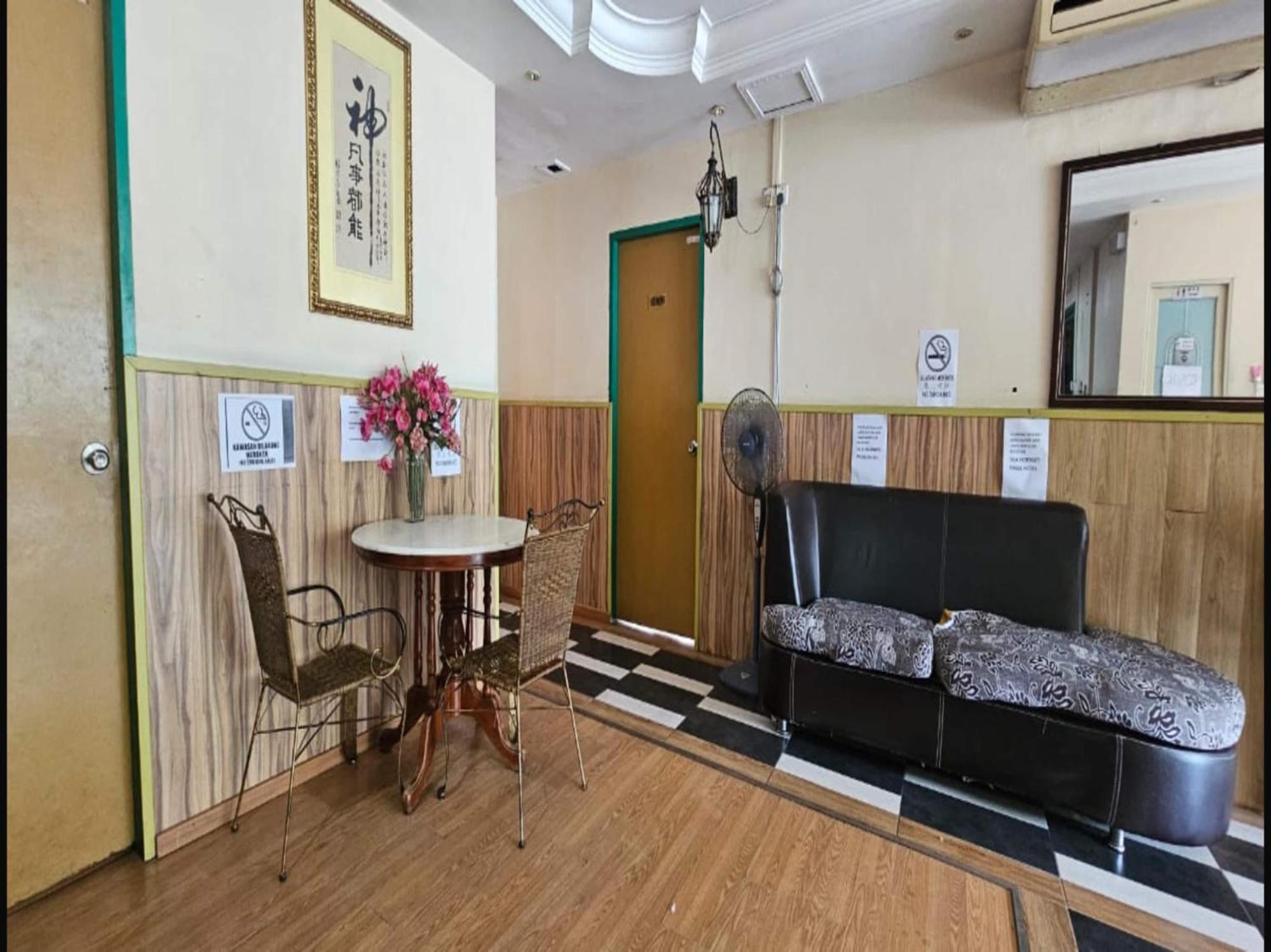 Oyo 90979 Sianglory Inn Kota Kinabalu Ngoại thất bức ảnh
